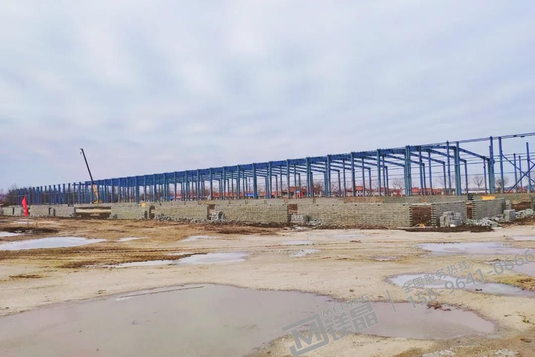 遼寧鎂晶板生產(chǎn)基地火熱建設中 遼寧鎂晶板生產(chǎn)基地火熱建設中