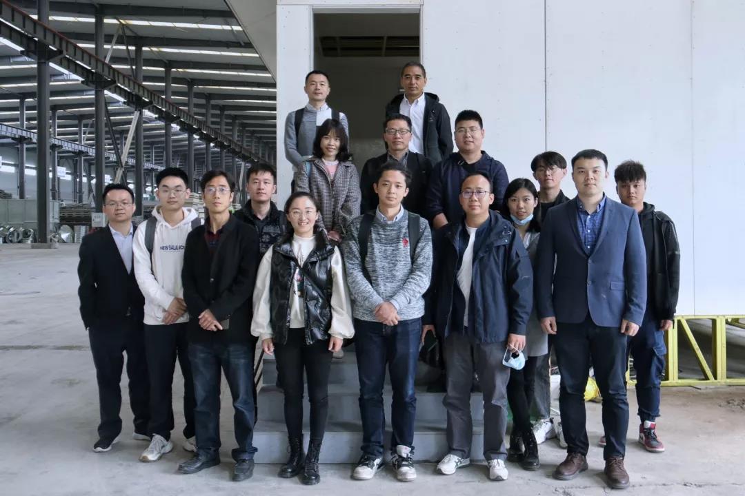 1.1中國建筑西南設計研究院課題組來訪鎂晶集體照.jpg